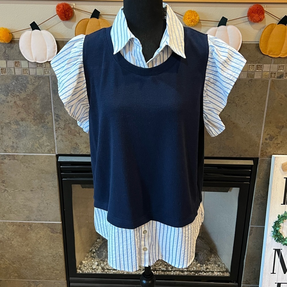 Entro Navy and White Layered Top